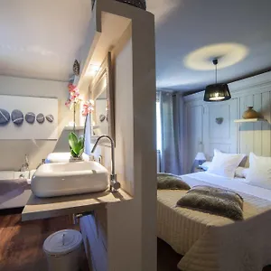 Maison d'hôtes L'auberge De L'aubergine, Eygalières